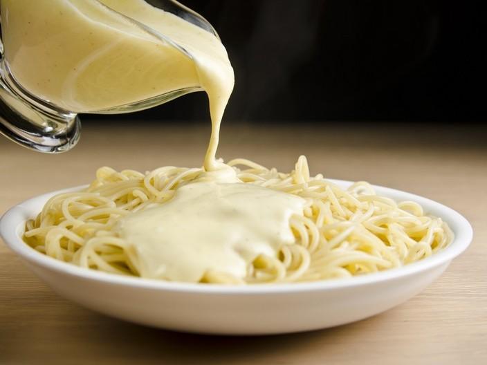 Сырная подлива для спагетти