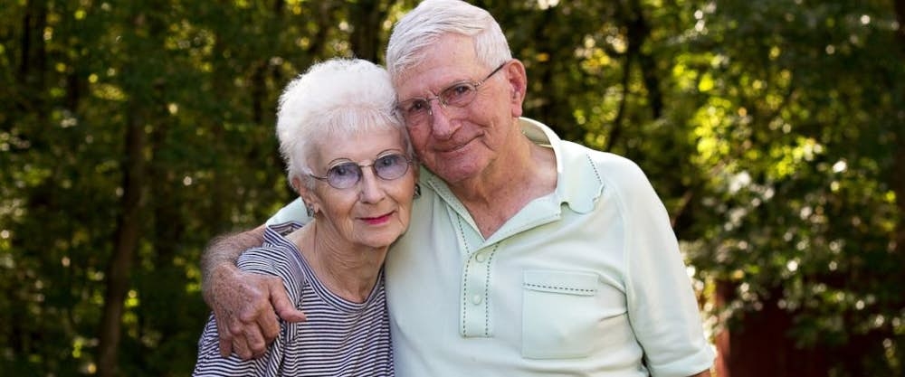 Рассказ о бабушке и дедушке и о том, как они стали мужем и женой.