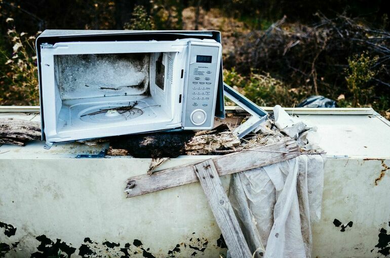 Микроволновкам и мобильникам хотят дать вторую жизнь. На отслужившей свой век электронике предлагают даже заработать.