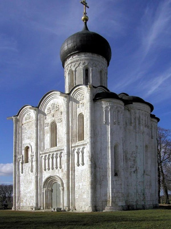 🏰 Храм Покрова на Нерли: Жемчужина, затерянная во времени