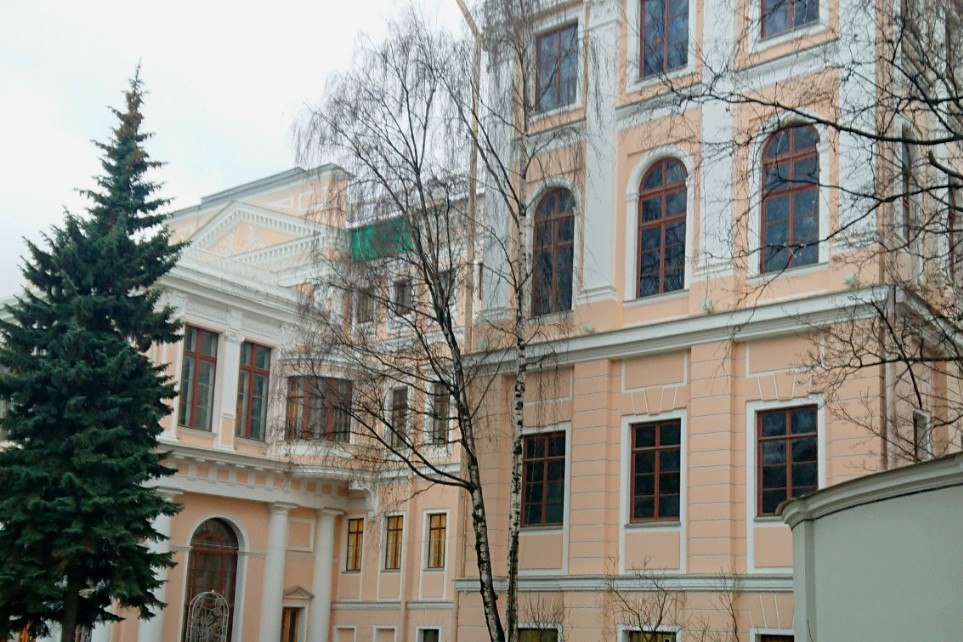 🏛️ Архитектурное наследие vs Комфорт: Правовая дилемма чиновников