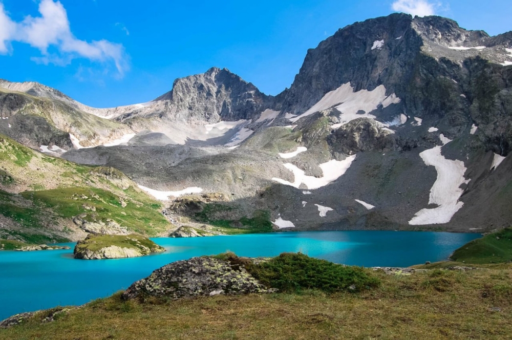Кавказский заповедник: Уникальное природное наследие Европы 🌄