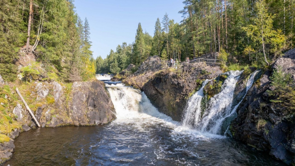 Водопад Кивач: Природное чудо Карелии 🌊