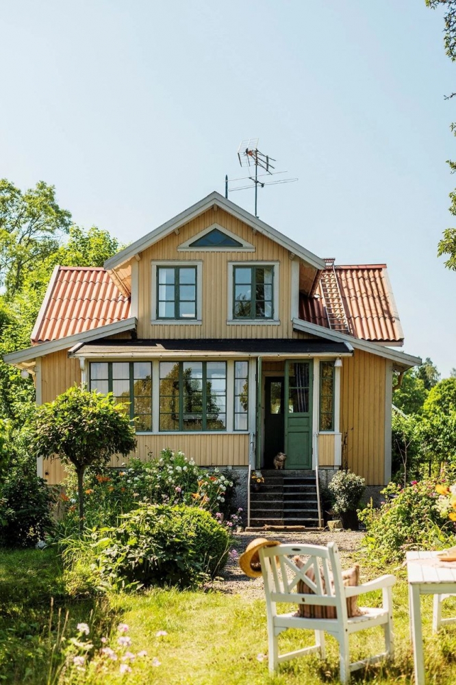 Старинный шарм и тихий залив: история дома, который покорил мое сердце ❤️🇸🇪