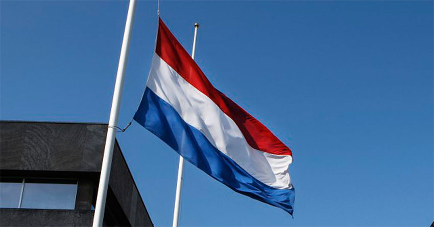Нидерланды предупреждают о «тревожном росте» инфекций.