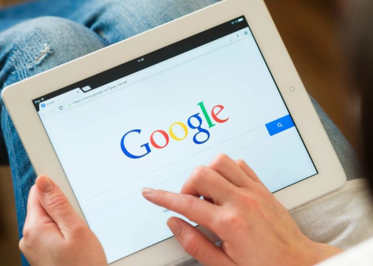 Какие факторы влияют на позиции сайта в Google?