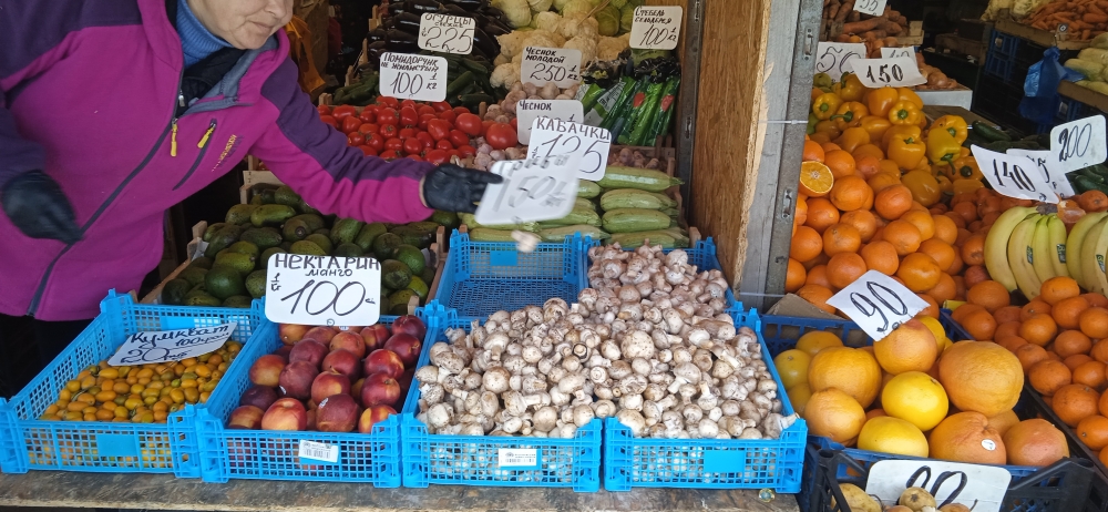 Рынок Привоз в Симферополе. Цены 31 марта 2023г., фото 3 Рынок Привоз в Симферополе. Цены 31 марта 2023г., фото 3