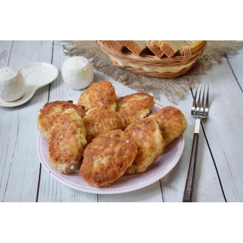 Сочные котлеты из фарша классические на сковороде, фото 1