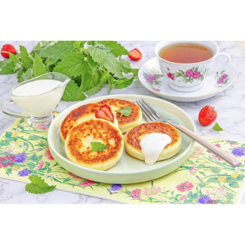 Сырники как в детском саду с молочным соусом