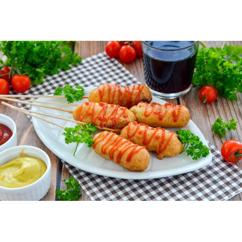 Сосиски в кляре на палочке