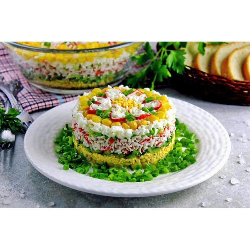 Салат крабовые палочки кукуруза огурец, фото 2