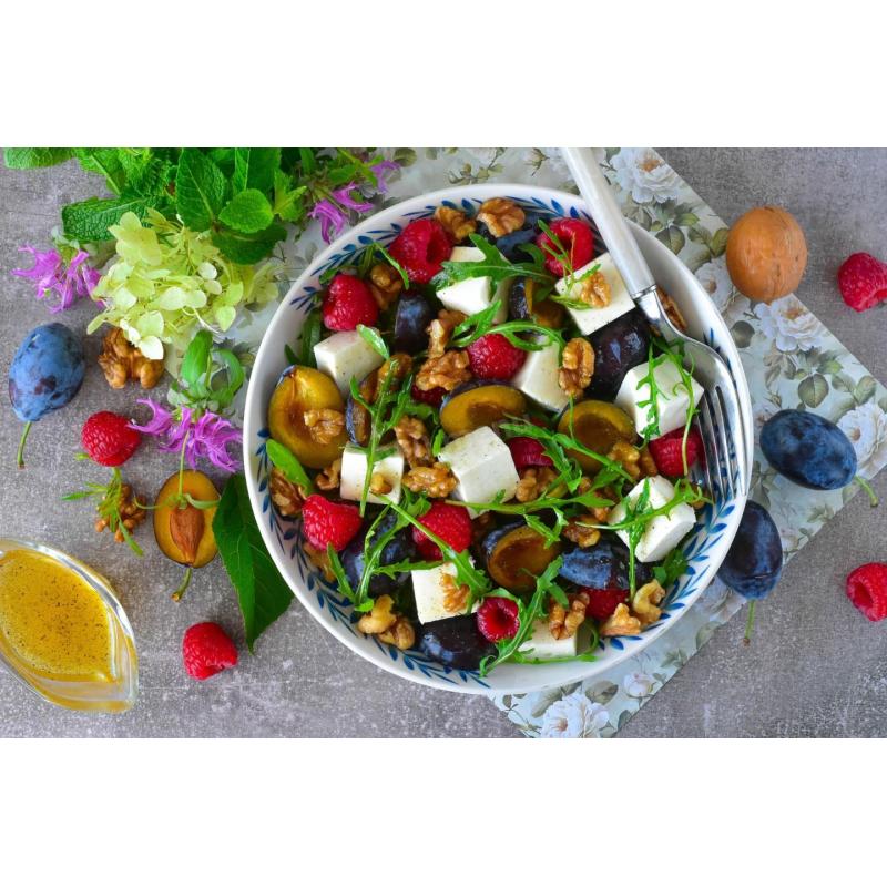 Салат с руколой сливами и фетой, фото 2