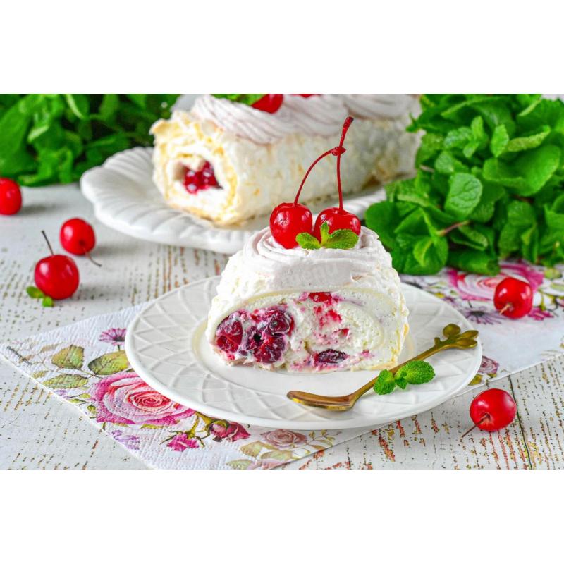 Меренговый рулет с вишней