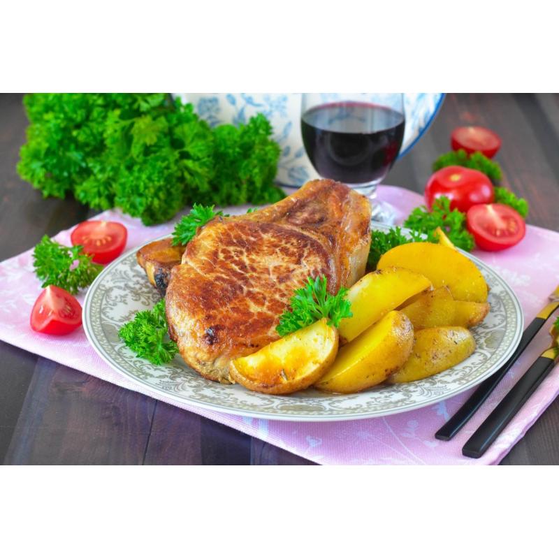 Картошка по деревенски с мясом в духовке
