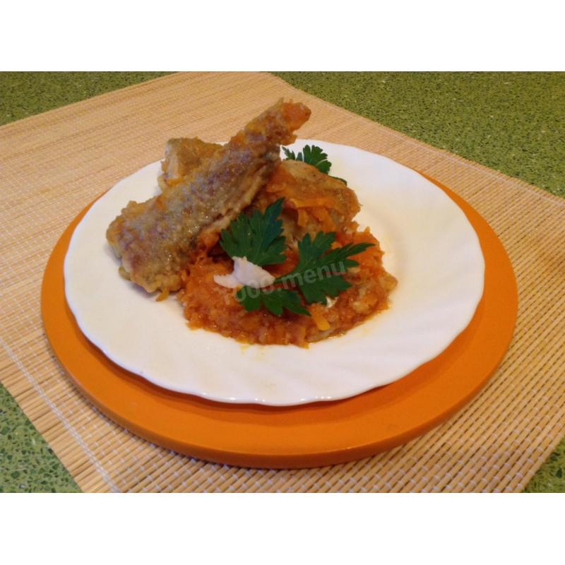 Минтай в томатном соусе с овощами, фото 1