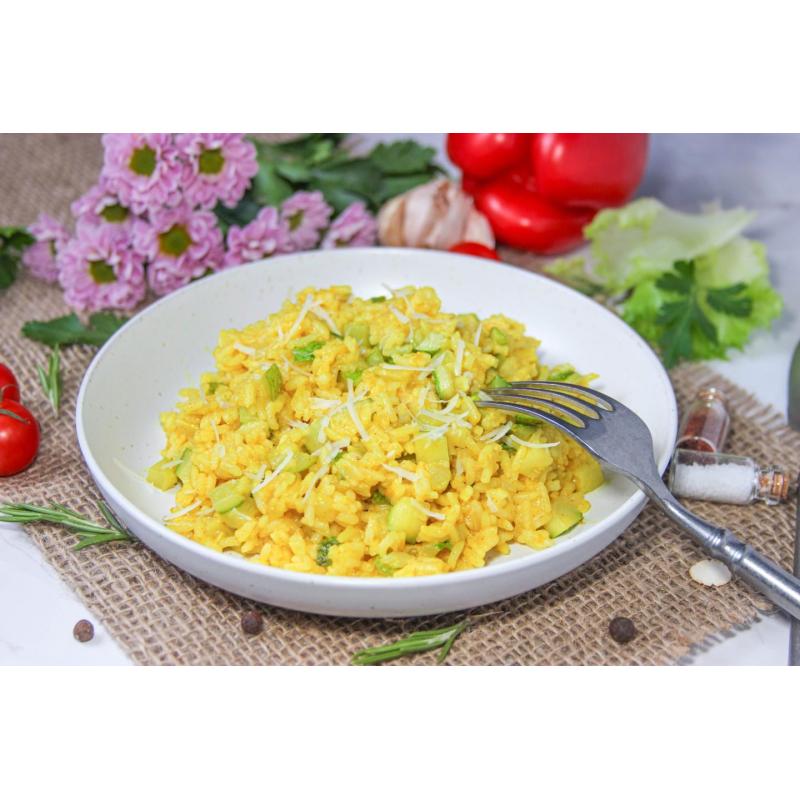 Лимонный рис с кабачком и сыром