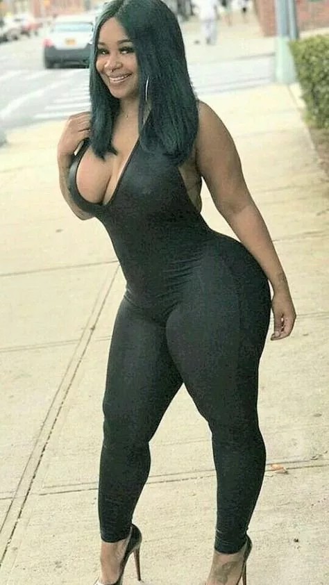 Аппетитные сдобушки с пышными формами, фото 2