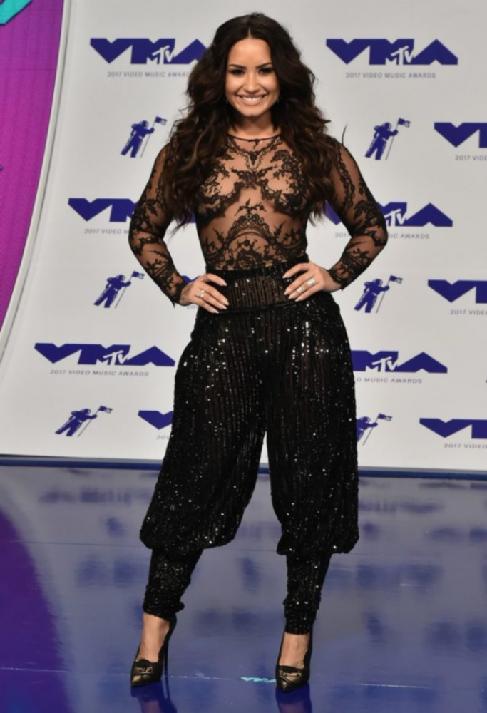 Очень откровенный рейтинг: 50 самых голых выходов звёзд, фото 12