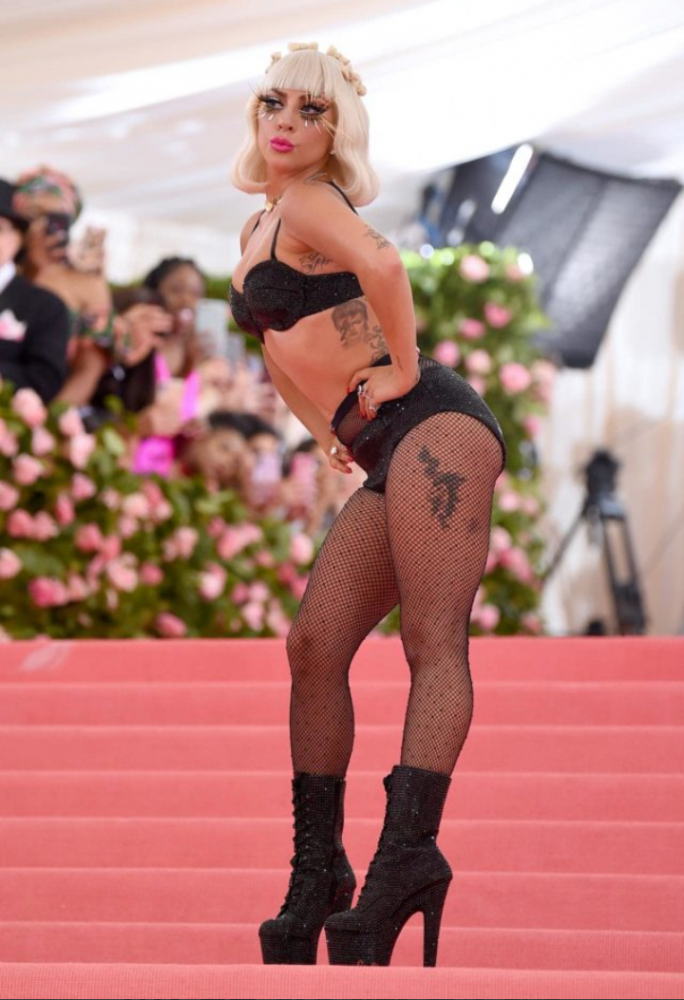 Очень откровенный рейтинг: 50 самых голых выходов звёзд, фото 7