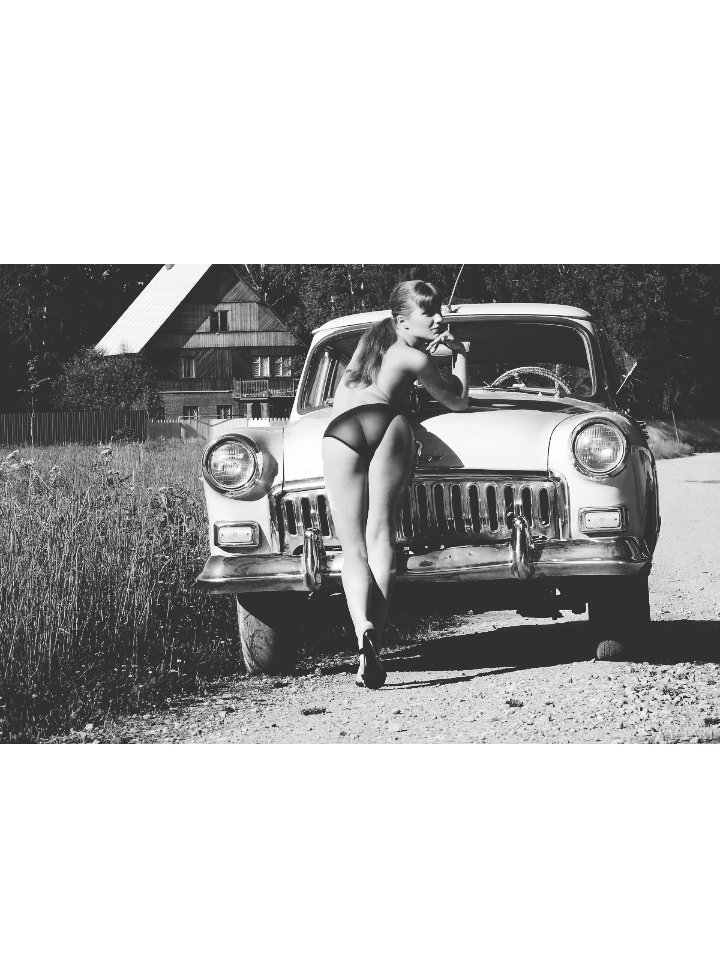 Каждому по вкусу: ретро авто и красивые девушки, фото 39