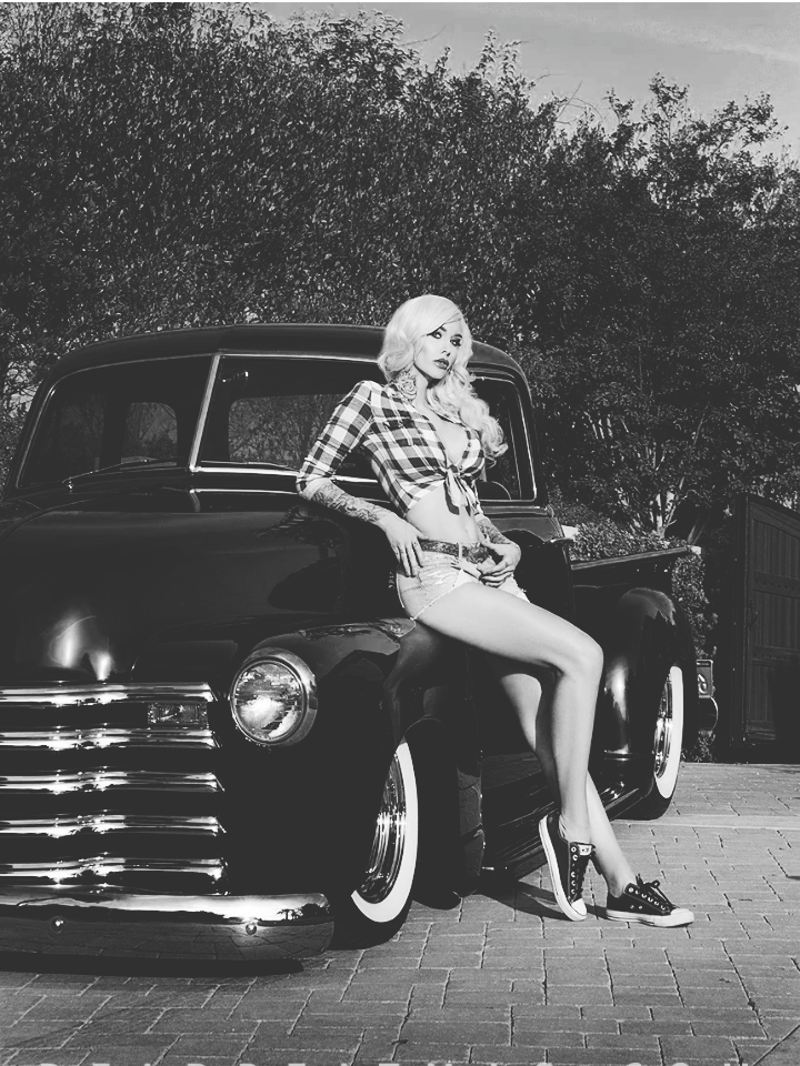 Каждому по вкусу: ретро авто и красивые девушки, фото 33