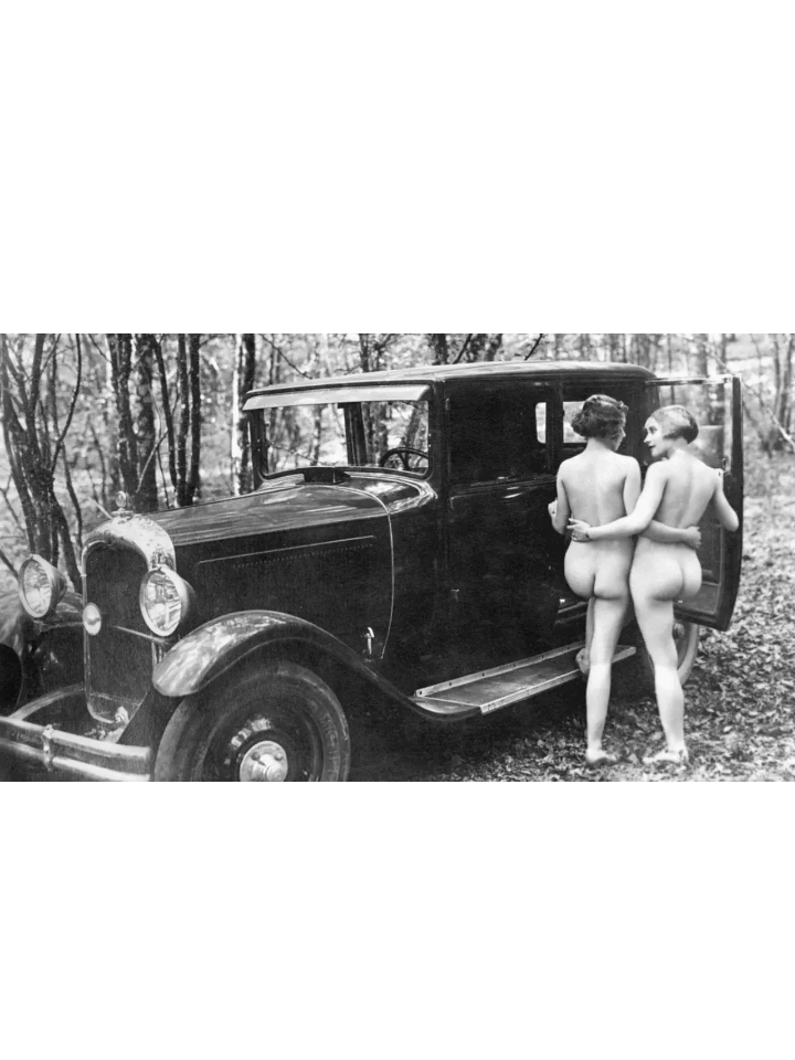 Каждому по вкусу: ретро авто и красивые девушки, фото 2
