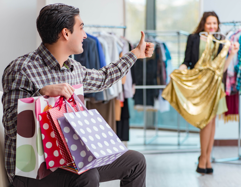 Как уговорить мужа ходить с вами по магазинам?
