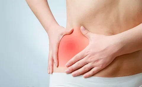 Почему болит левый бок?