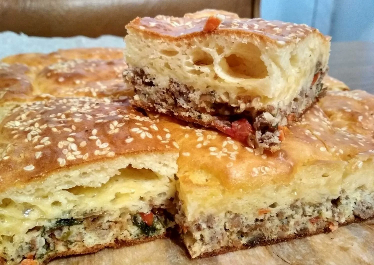 Как приготовить пирог с картофелем и мясом