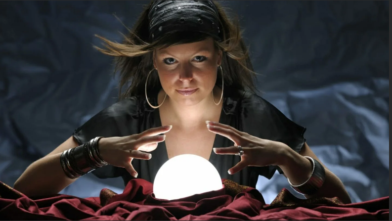 Для чего нужен магический шар, для гадалки?