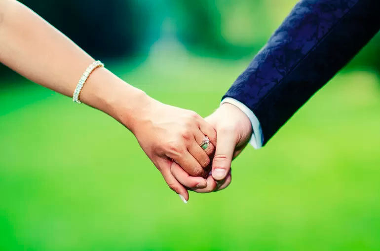 Почему мы изменяем друг другу?