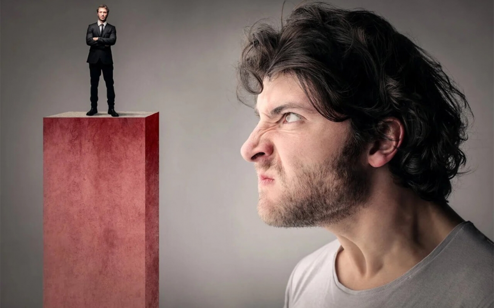 Чем опасна зависть человеку?