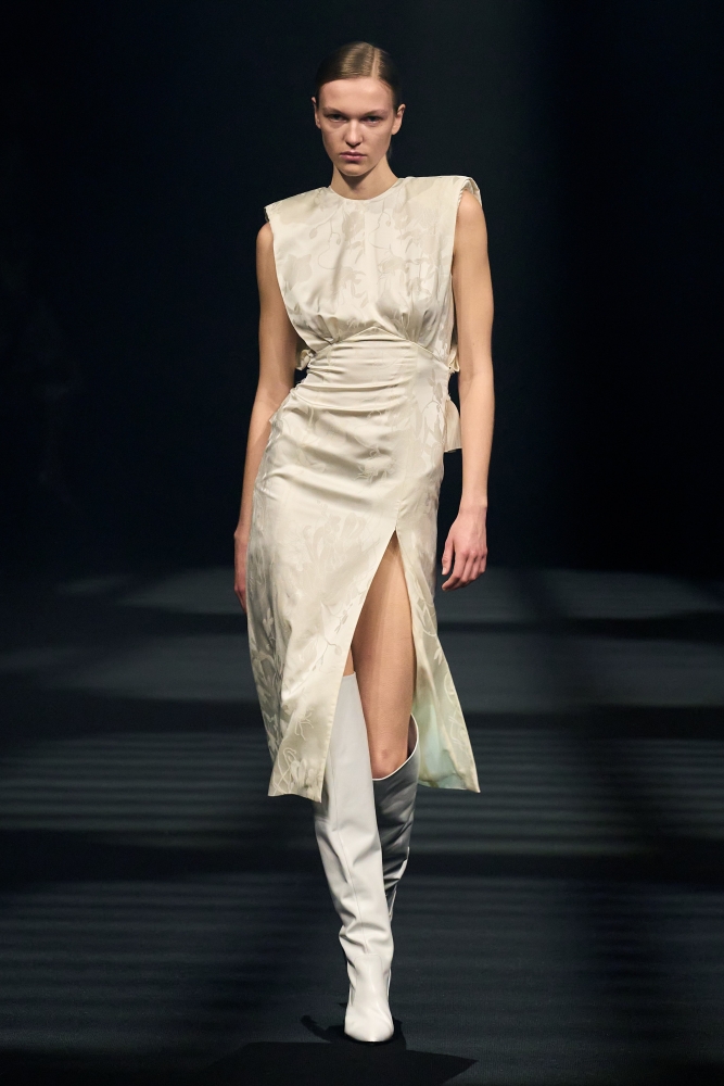 Коллекция Huishan Zhang (Fall 2023 Ready-to-Wear), фото 7