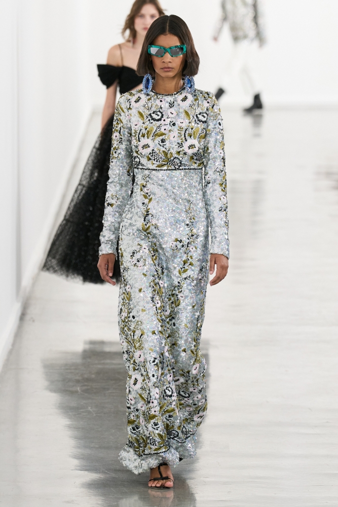 Коллекция Giambattista Valli (Fall 2023 Ready-to-Wear), фото 17