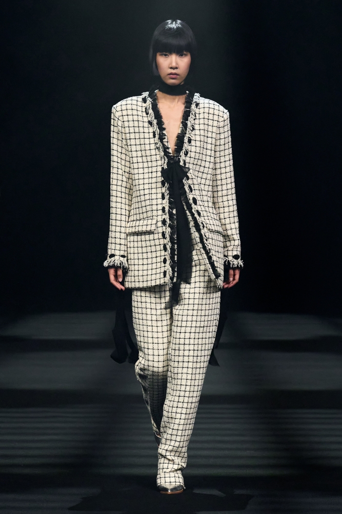 Коллекция Huishan Zhang (Fall 2023 Ready-to-Wear), фото 9