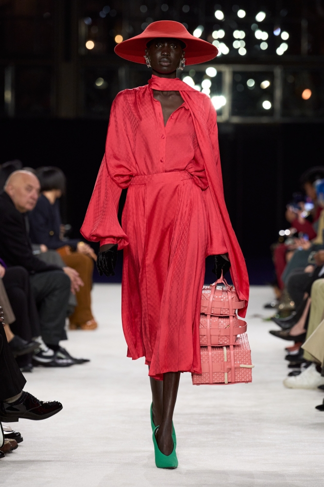 Коллекция Balmain (Fall 2023 Ready-to-Wear), фото 12