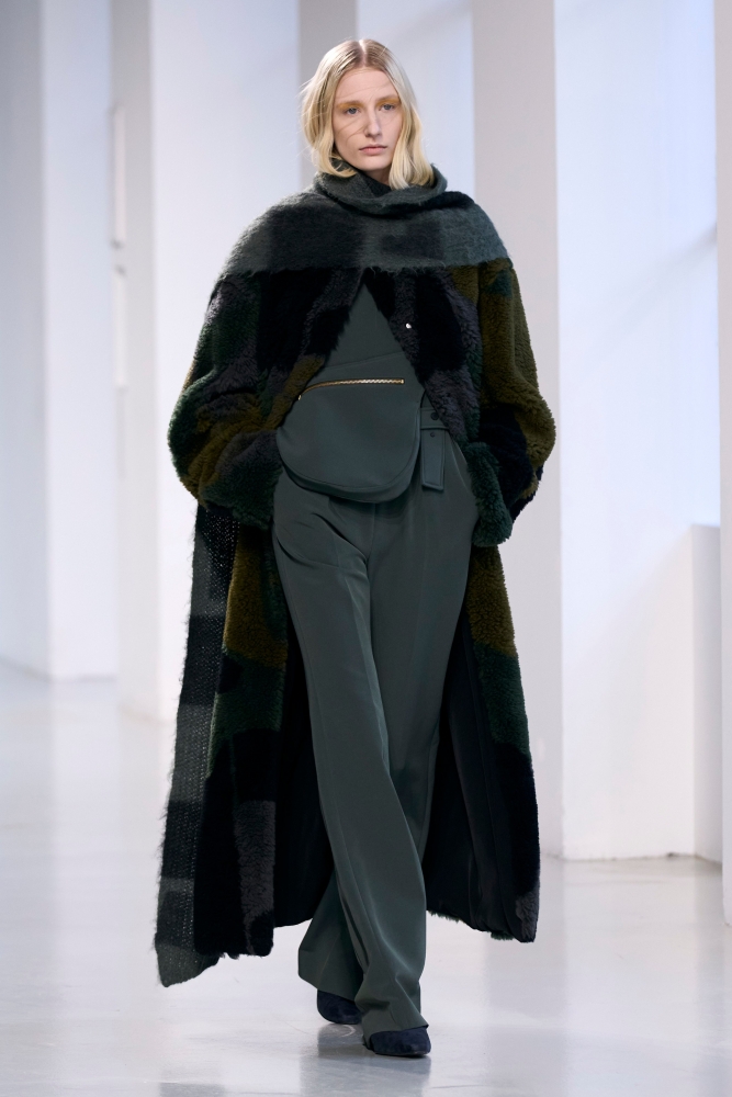 Коллекция Mame Kurogouchi (Fall 2023 Ready-to-Wear)