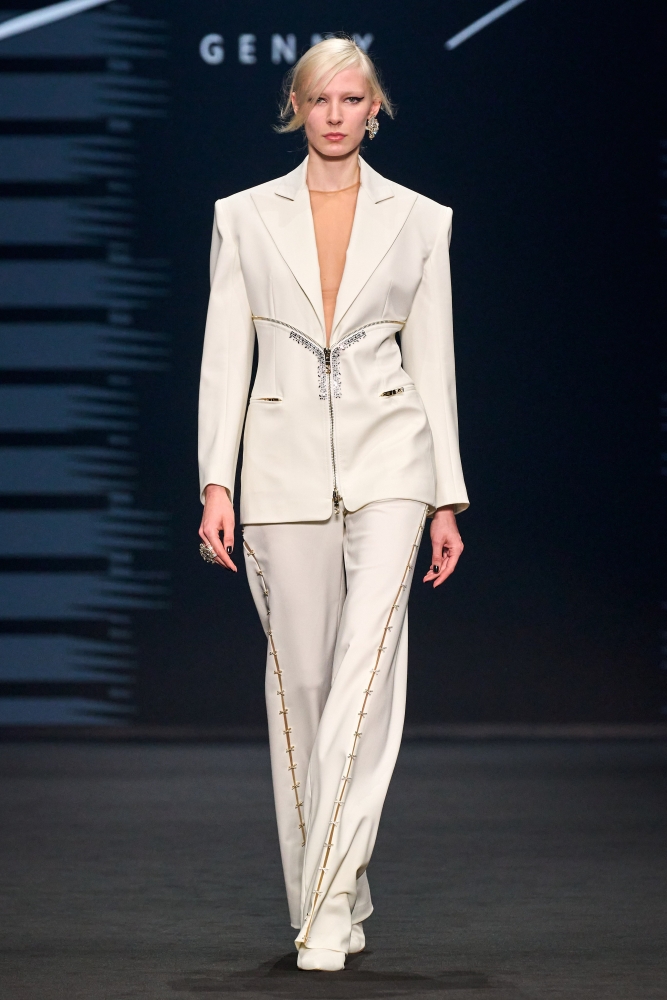 Коллекция Genny (Fall 2023 Ready-to-Wear), фото 17