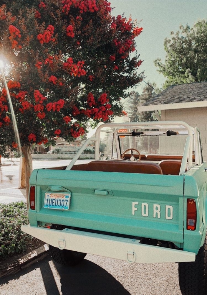 Обои с машинами. 13 часть., фото 36 Обои с машинами. 13 часть., фото 36