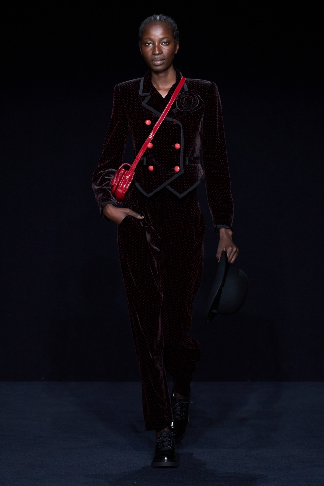 Коллекция Emporio Armani (Fall 2023 Ready-to-Wear), фото 11