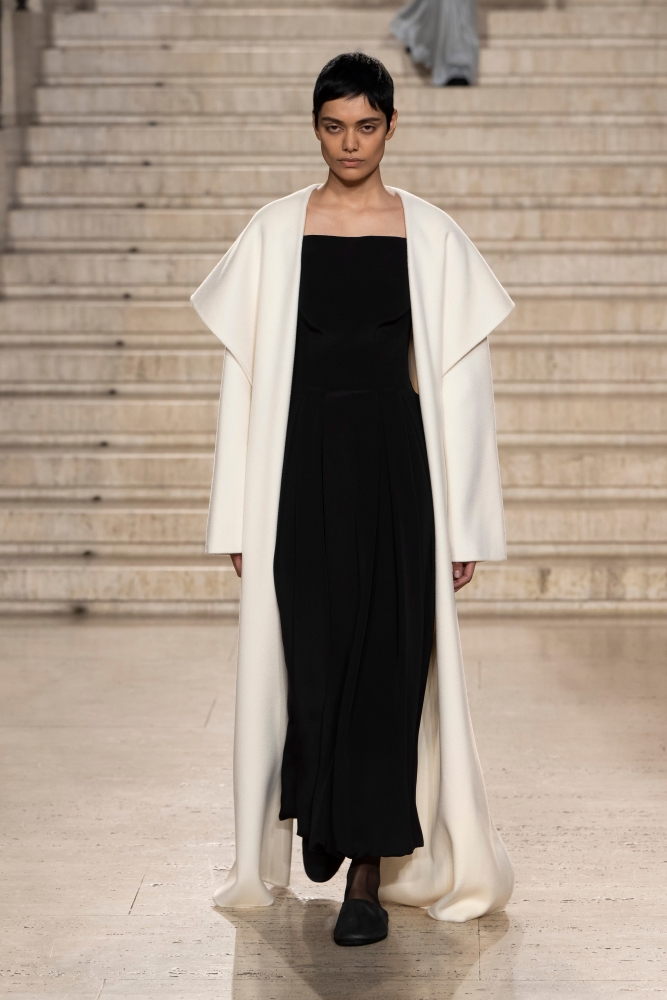 Коллекция Tove (Fall 2023 Ready-to-Wear)