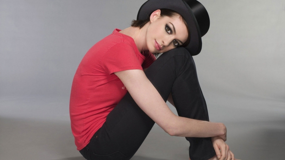 Обои Звёзды: Энн Хэтэуэй, фото 6 Обои Звёзды: Энн Хэтэуэй, фото 6