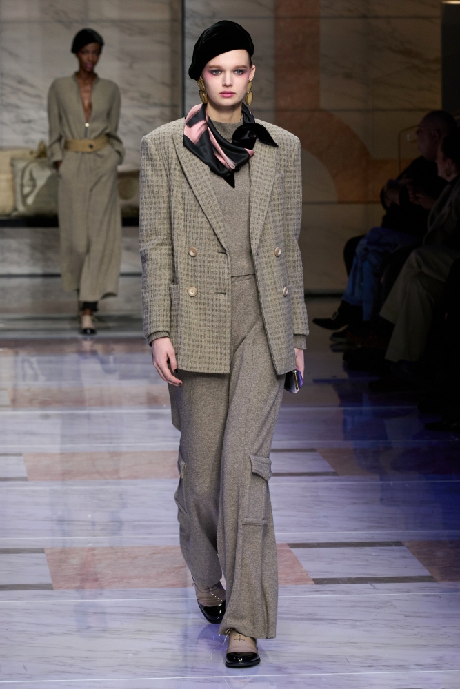 Коллекция Giorgio Armani (Fall 2023 Ready-to-Wear), фото 15
