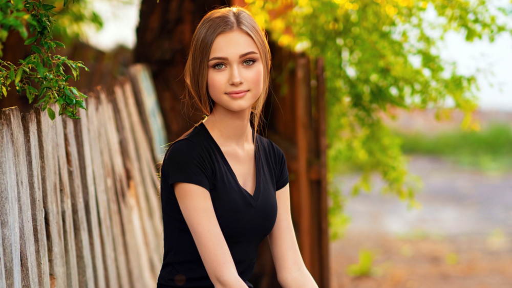 Обои - красивые девушки, фото 4 Обои - красивые девушки, фото 4