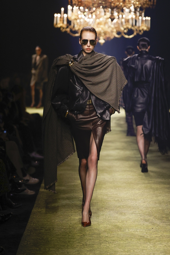 Коллекция Saint Laurent (Fall 2023 Ready-to-Wear), фото 12