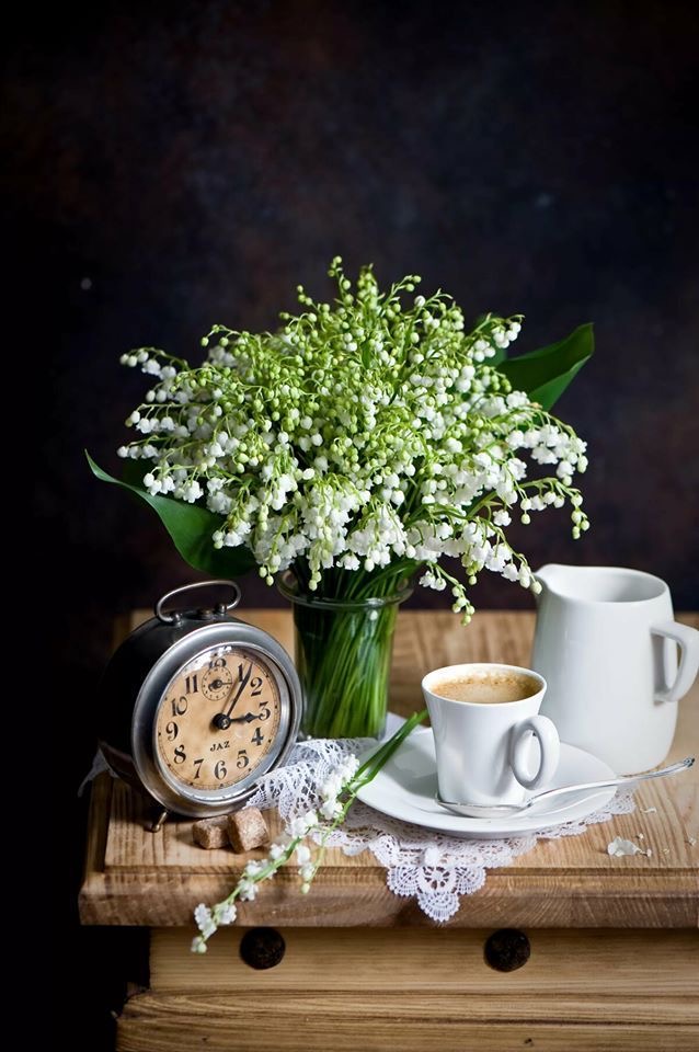 Обои с ландышами , фото 5 Обои с ландышами , фото 5