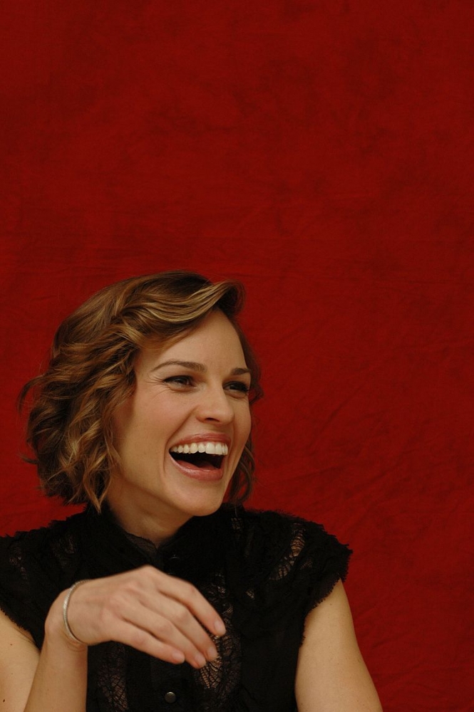 Обои Звёзды: Хилари Суэнк , фото 22 Обои Звёзды: Хилари Суэнк , фото 22