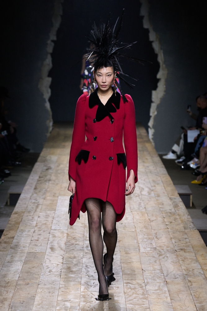 Коллекция Moschino (Fall 2023 Ready-to-Wear), фото 15