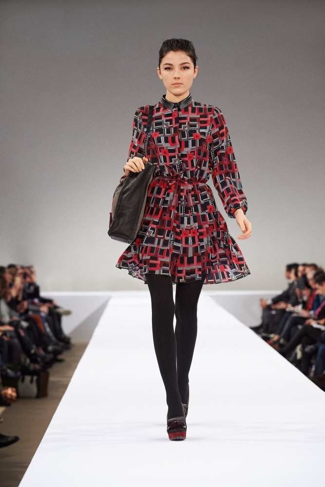 Ассорти бренда женской одежды Longhamp, фото 1