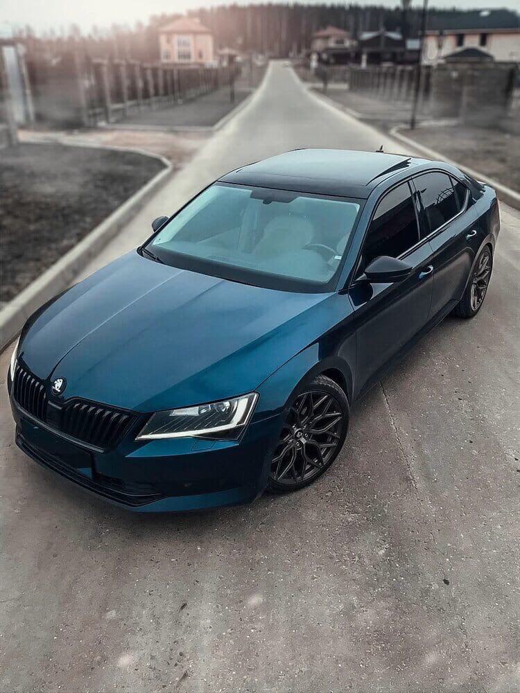 Обои с машинами.1 часть, фото 18 Обои с машинами.1 часть, фото 18